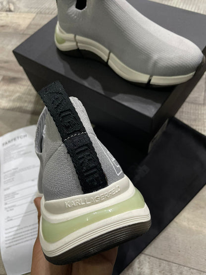 HIGH END QUALITY SNEAKRS AVAILABLE FOR MEN - FASHION MYST 