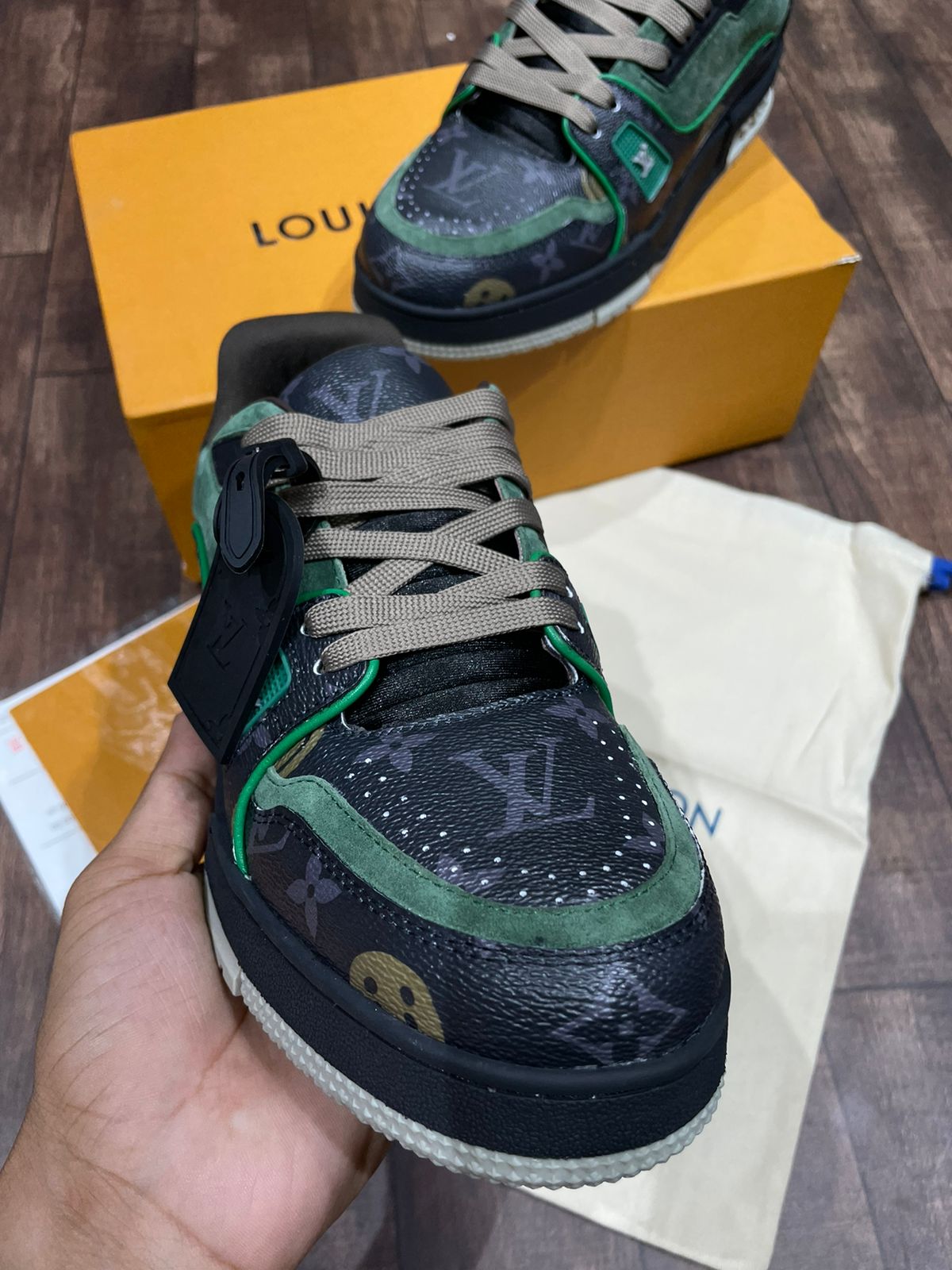 LOUIS VUITTON || Lace-Up Running Sports Shoes - FASHION MYST 