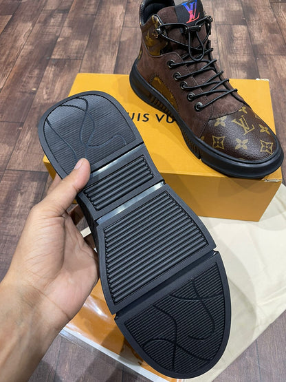 LOUIS VUITTON RIVOLI MONOGRAM BROWN SNEAKER - FASHION MYST 