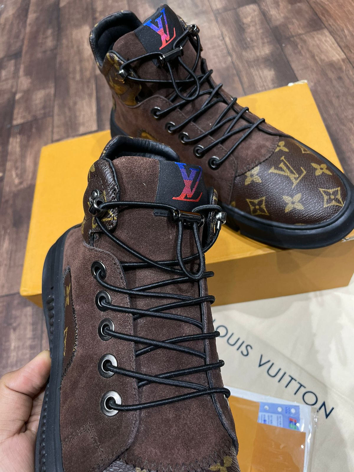 LOUIS VUITTON RIVOLI MONOGRAM BROWN SNEAKER - FASHION MYST 