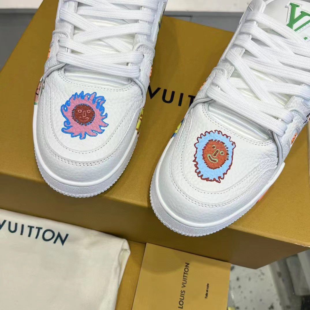 LOUIS VUITTON || Yayoi Kusama x Louis Vuitton Trainer 'Faces - White' - FASHION MYST 