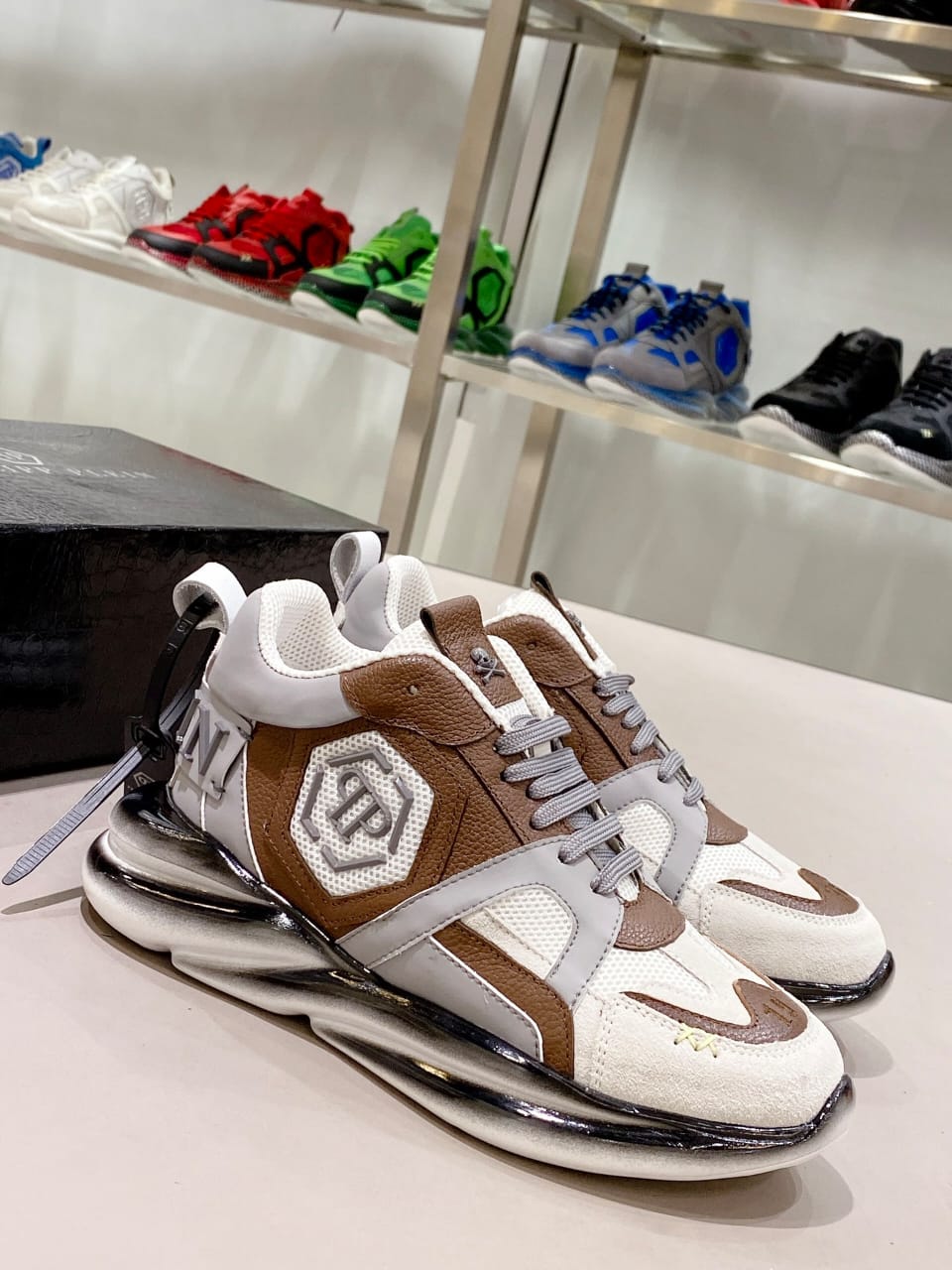 PHILIPP PLEIN || TOP NOTCH QUALITY CALF LEATHER SNEAKERS – FASHION