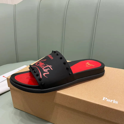CHRISTIAN LOUBOUTIN || Loubi Flip Spikes Black/Red Slides – Luxury Men’s Rubber Sandals