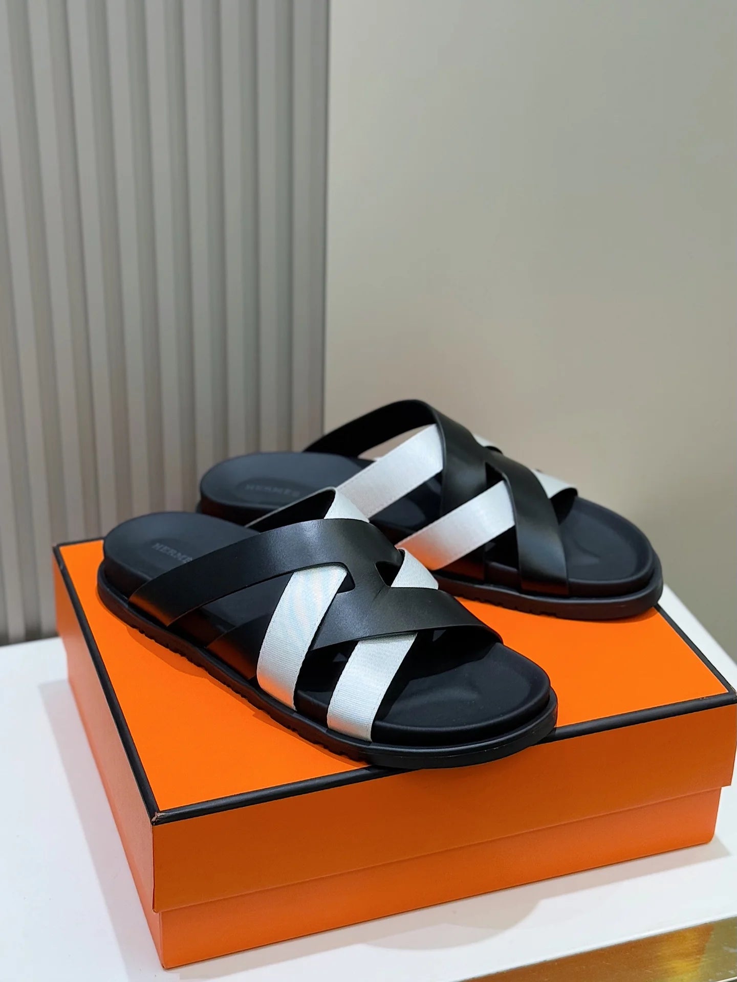 HERMES || Black and White Cross-Strap Sandals- FASHION MYST