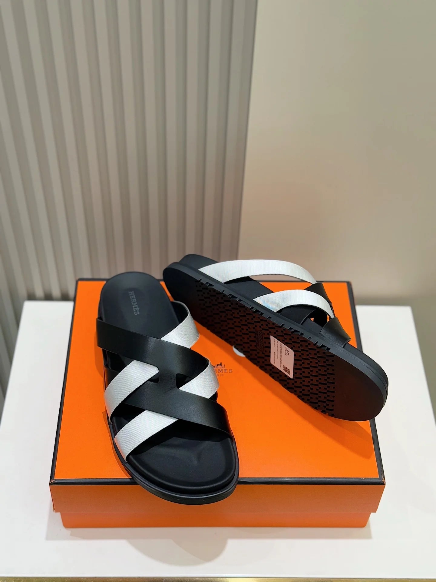 HERMES || Black and White Cross-Strap Sandals- FASHION MYST