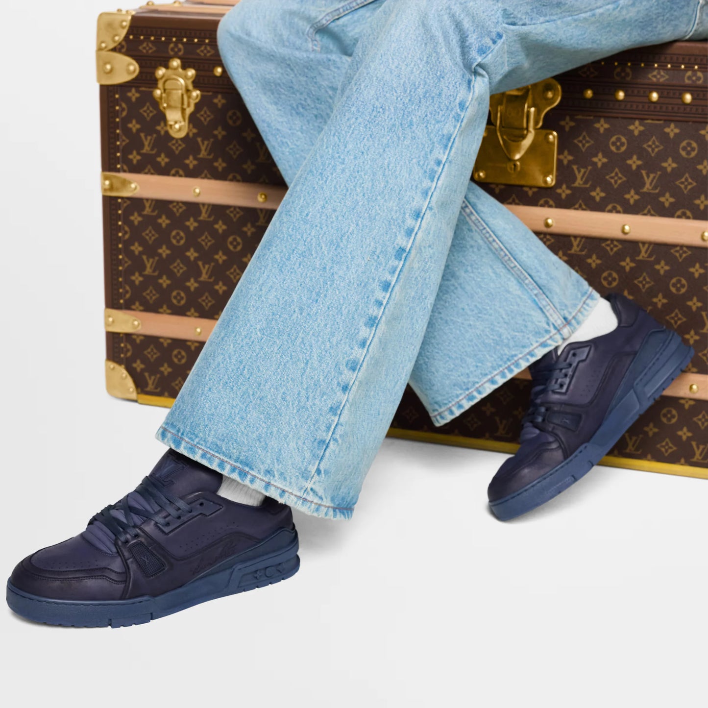 LOUIS VUITTON || Signature Low-Top: Midnight Blue Edition