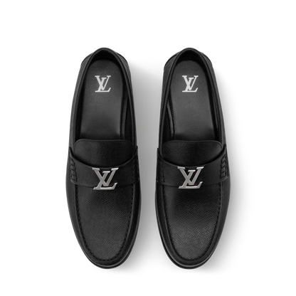 LOUIS VUTTON || Major Loafer in Grained Calf Leather with Silver LV Initials
