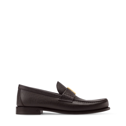 LOUIS VUITTON || Executive Leather Loafer with Gold LV Logo