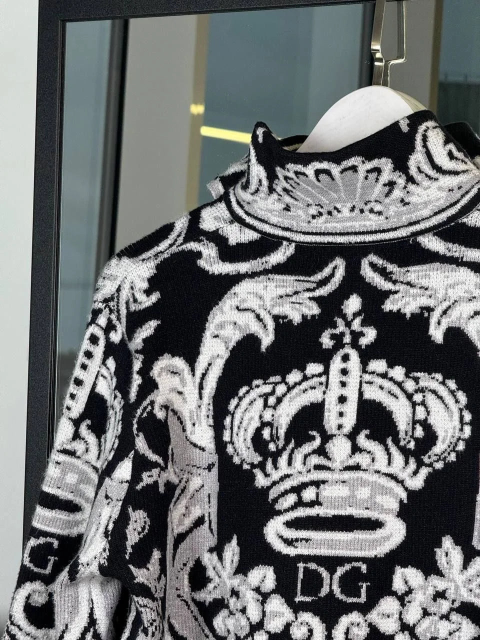 DOLCE & GABBANA || Baroque-Print Zip Neck Pullover For Men