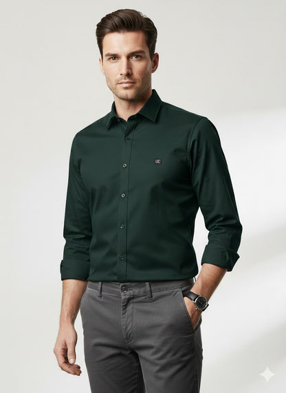 CALVIN KLIEN || Men’s Slim-Fit Liquid Cotton Dress Shirt – Premium Long Sleeve Button-Down
