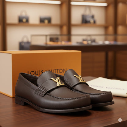 LOUIS VUITTON || Executive Leather Loafer with Gold LV Logo