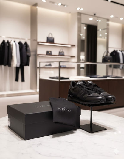 VALENTINO || Men’s Rockrunner Sneaker in Black Camouflage and Suede