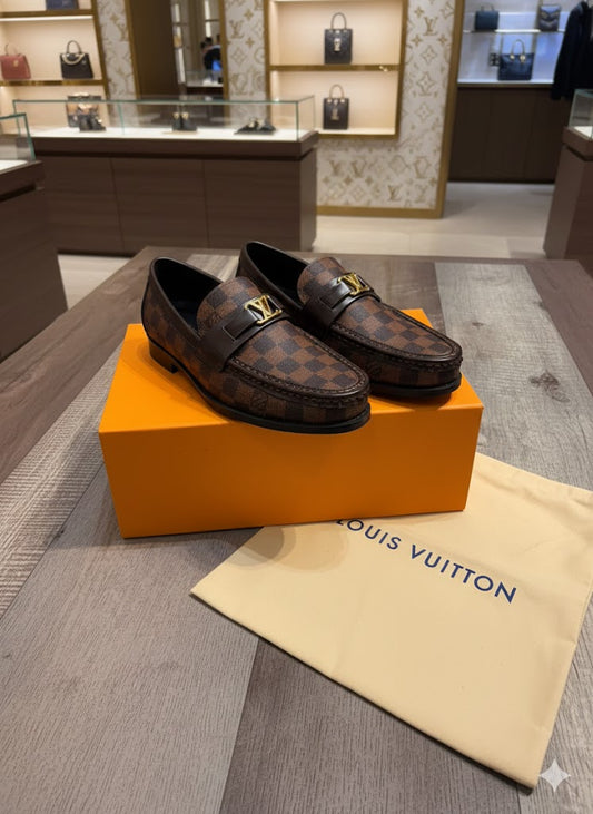 LOUIS VUITTON || Men's Damier Ebene Leather Loafers (Brown/Black)