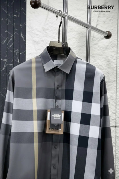 BURBERRY || Men’s Oversized Check Cotton Poplin Shirt in Charcoal/Grey