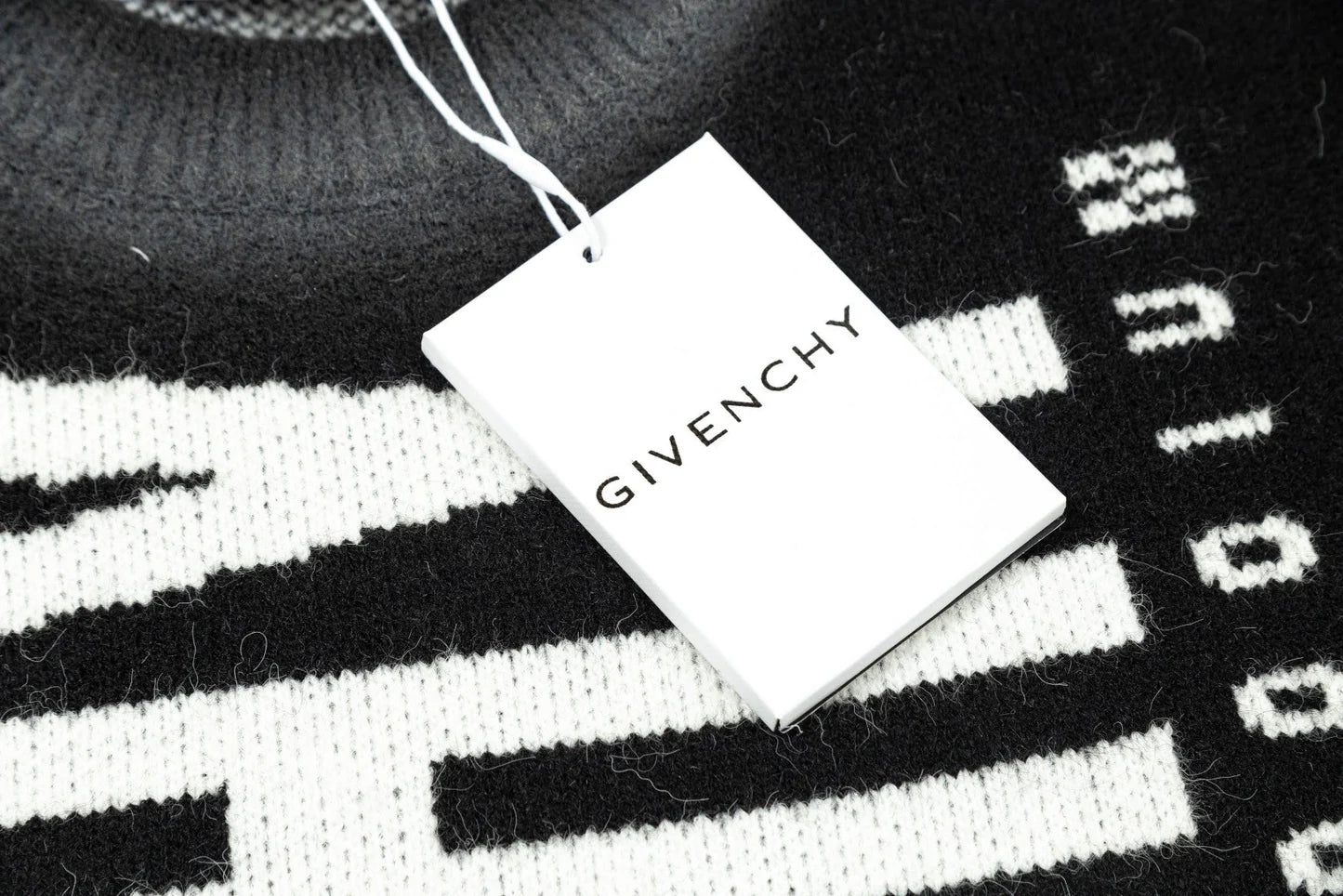 GIVENCHY || Branded Black Cotton Logo Knit Pullover